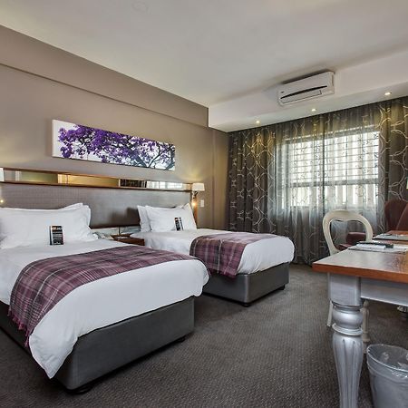 Fortis Hotel Manor פרטוריה מראה חיצוני תמונה