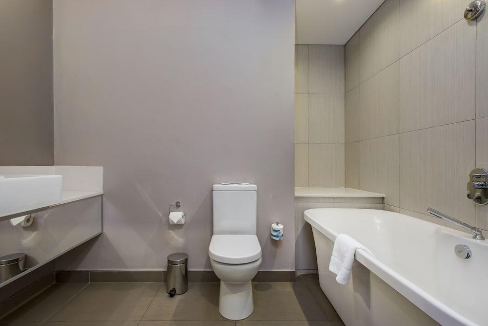 Fortis Hotel Manor פרטוריה מראה חיצוני תמונה
