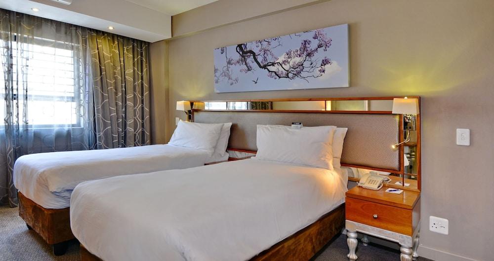 Fortis Hotel Manor פרטוריה מראה חיצוני תמונה