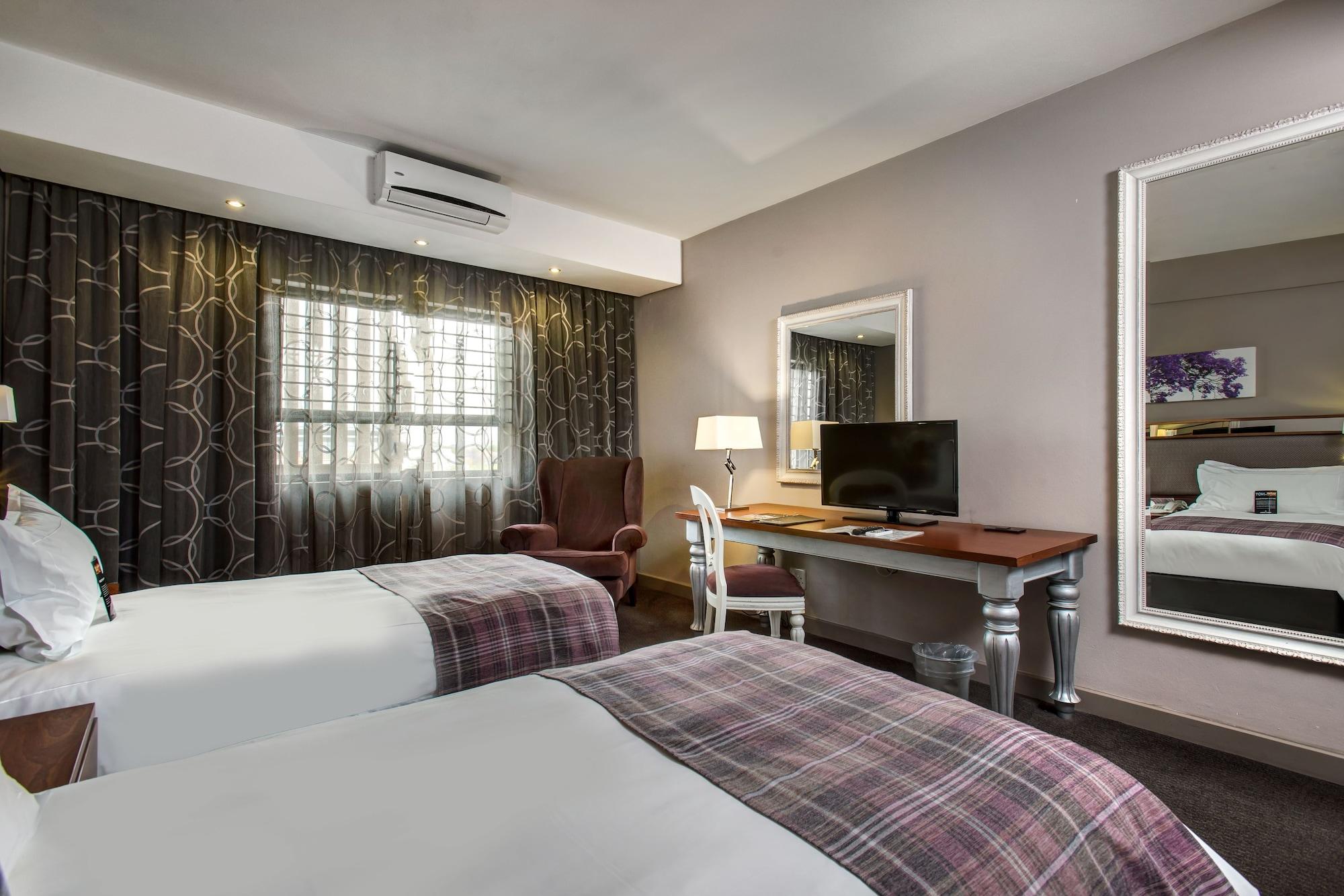 Fortis Hotel Manor פרטוריה מראה חיצוני תמונה